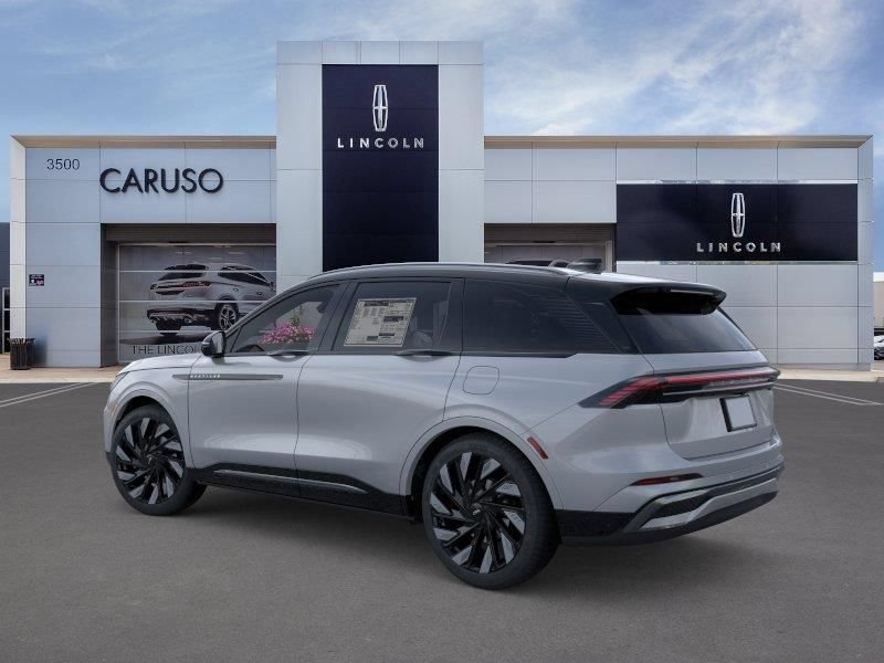New 2026 Lincoln Nautilus Reserve w/ Jet Appearance Package AWD/4WD image 4