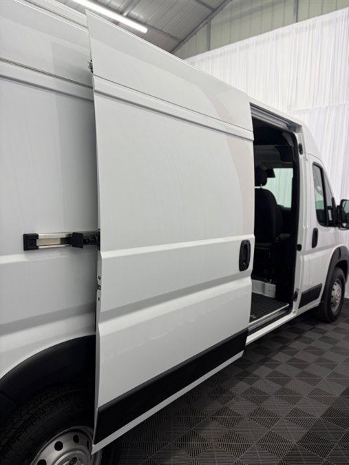 Used 2023 RAM ProMaster 2500 FWD image 17