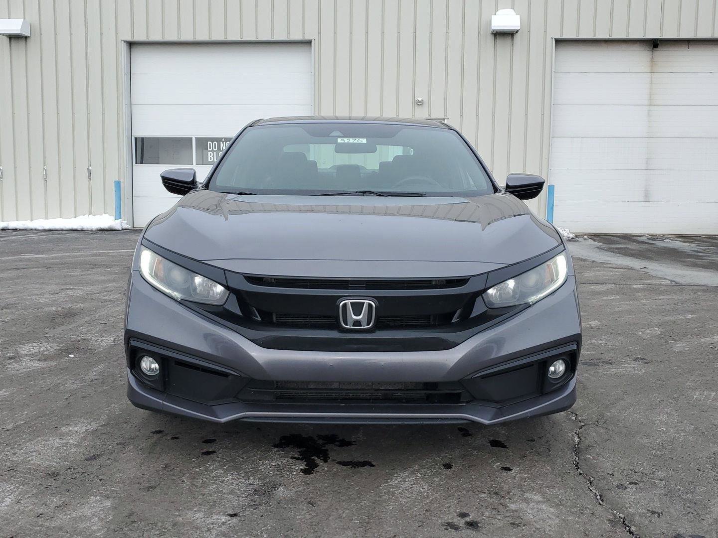 Used 2019 Honda Civic Sport image 2