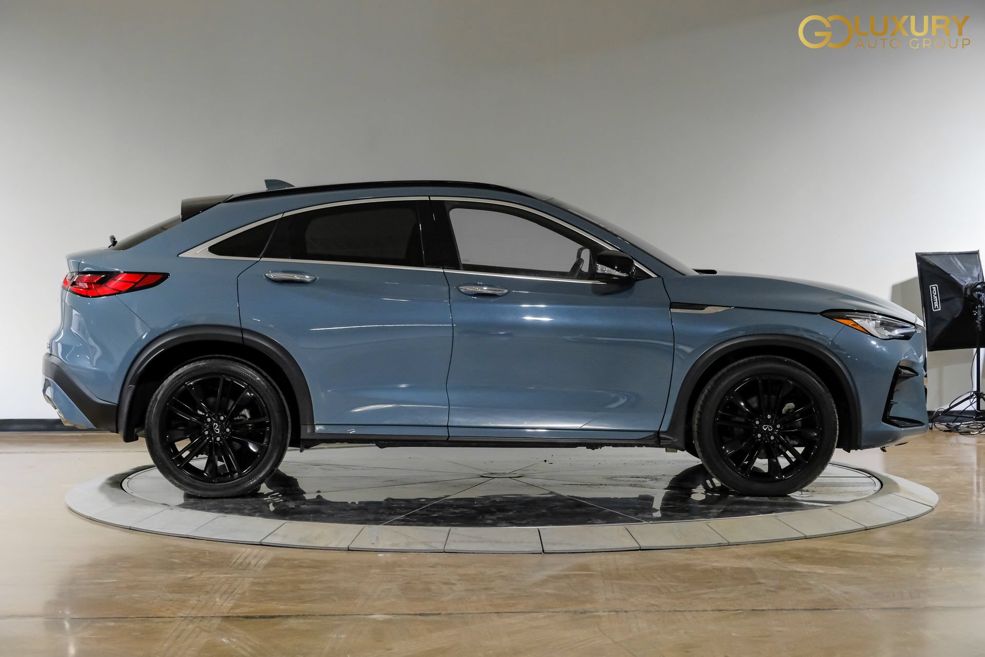 Used 2023 INFINITI QX55 Luxe w/ Cargo Package AWD/4WD image 9