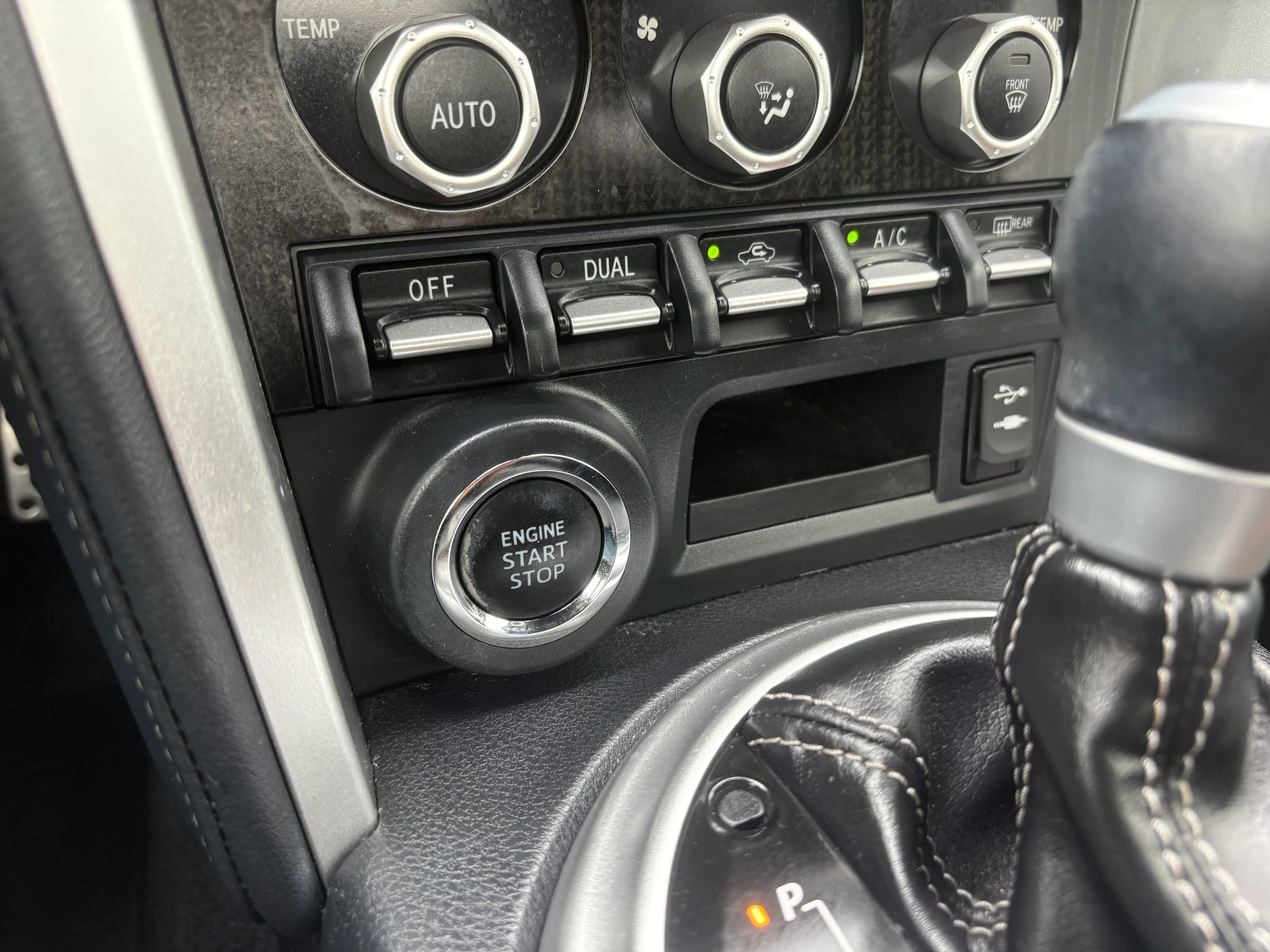 Used 2018 Toyota 86 RWD image 12