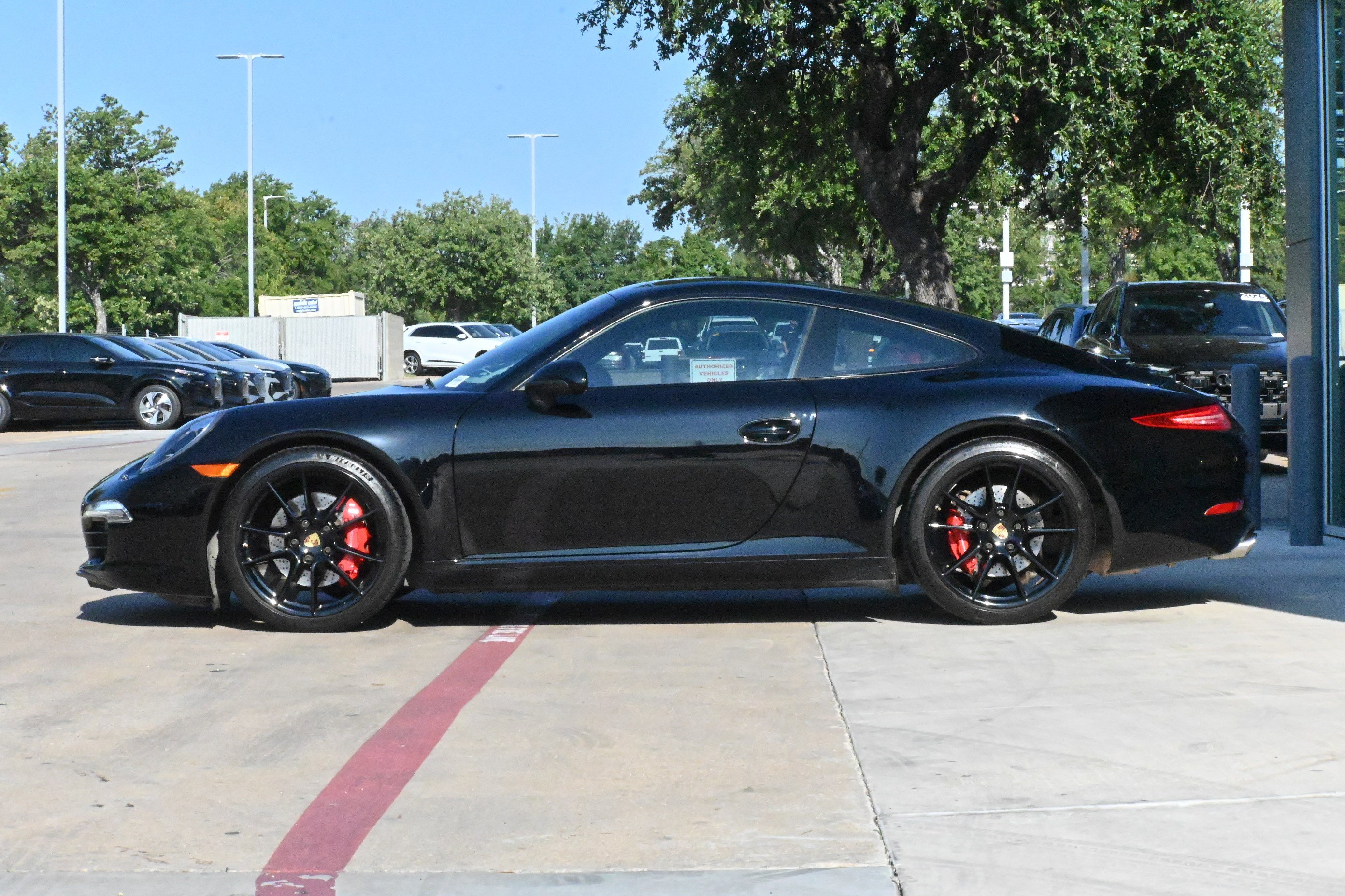 Used 2012 Porsche 911 Carrera S image 6
