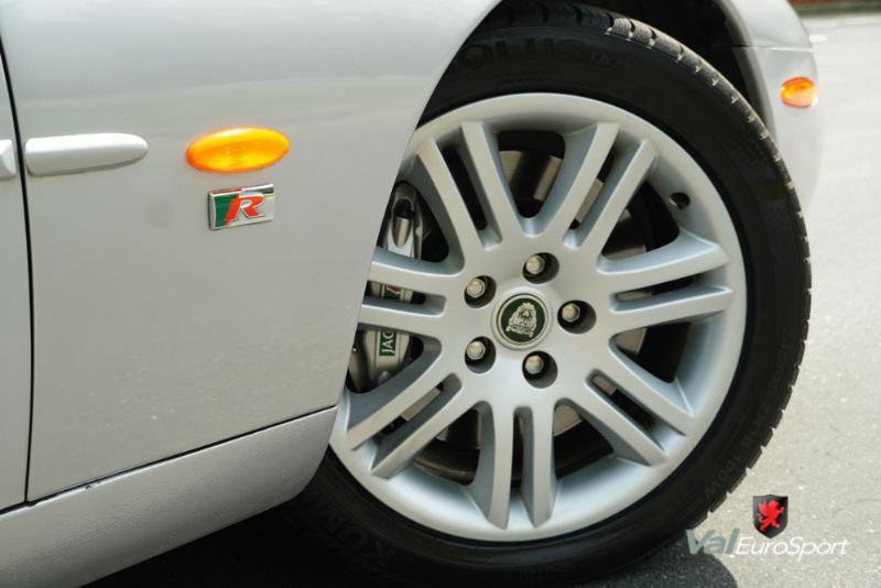Used 2003 Jaguar XK8 XKR Convertible image 14