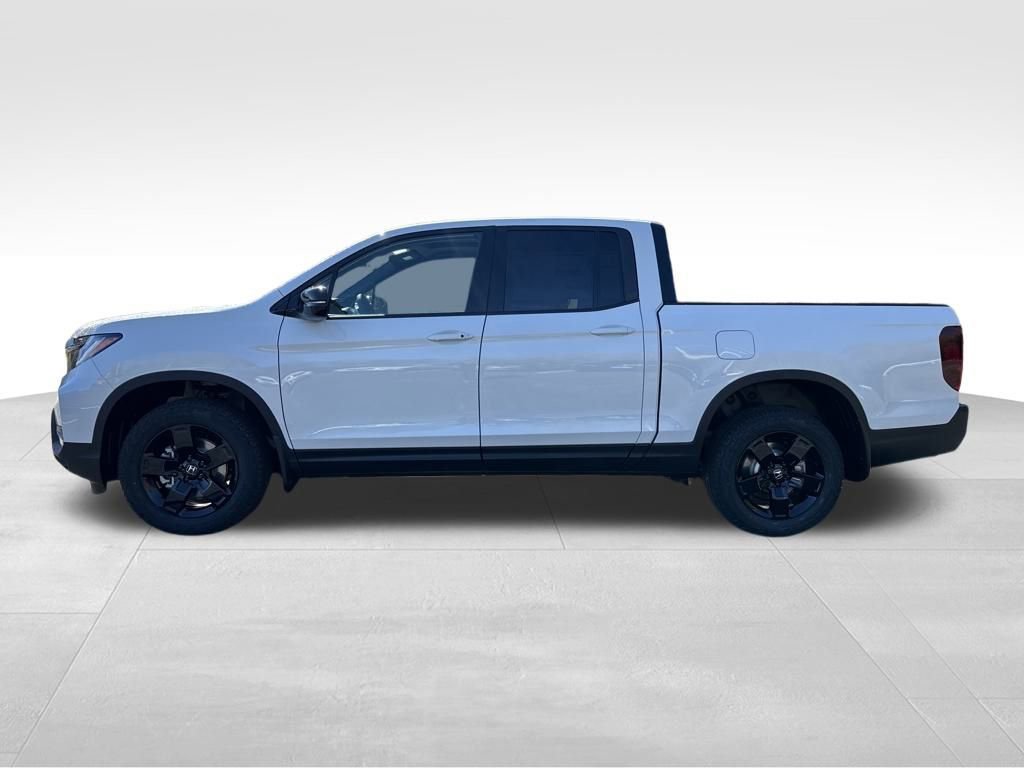 New 2026 Honda Ridgeline Black Edition image 3