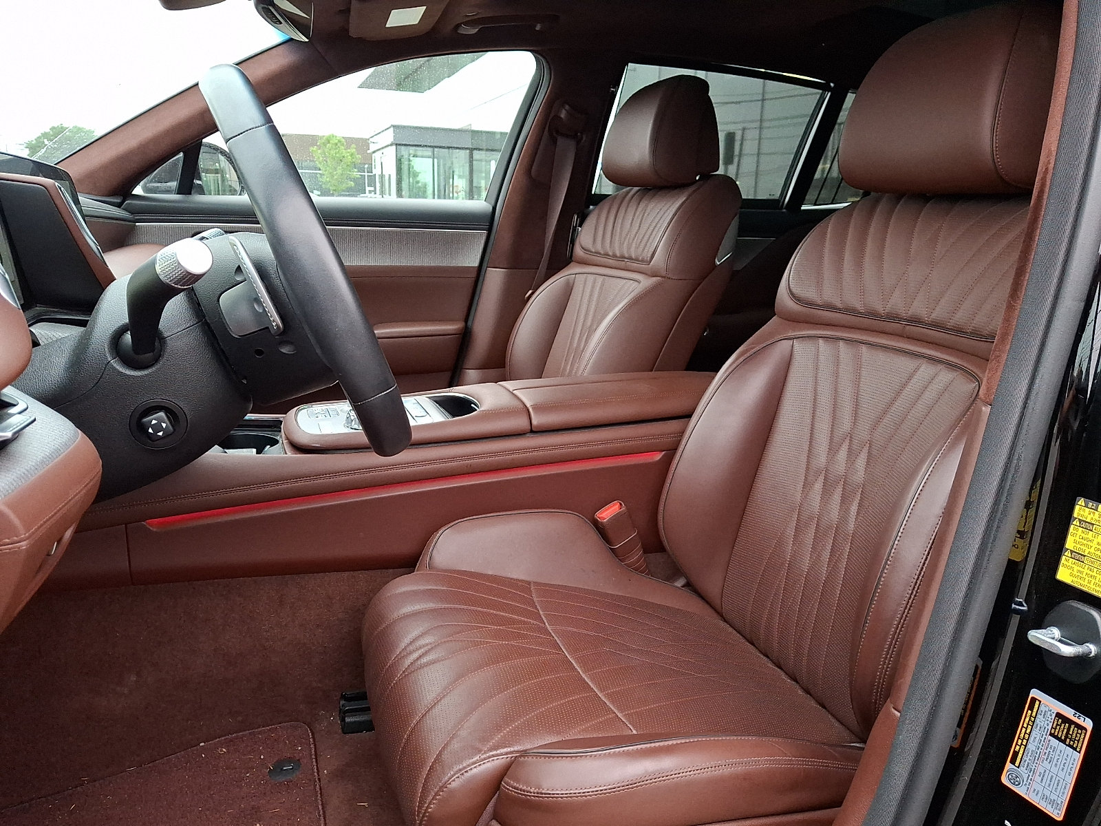 Certified 2023 Genesis G90 3.5T AWD/4WD image 13