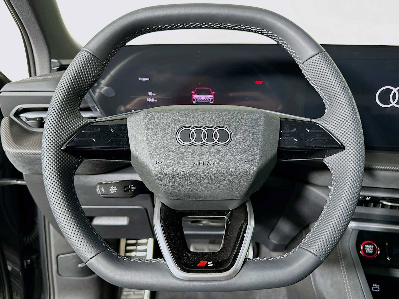 New 2025 Audi SQ5 Prestige image 10