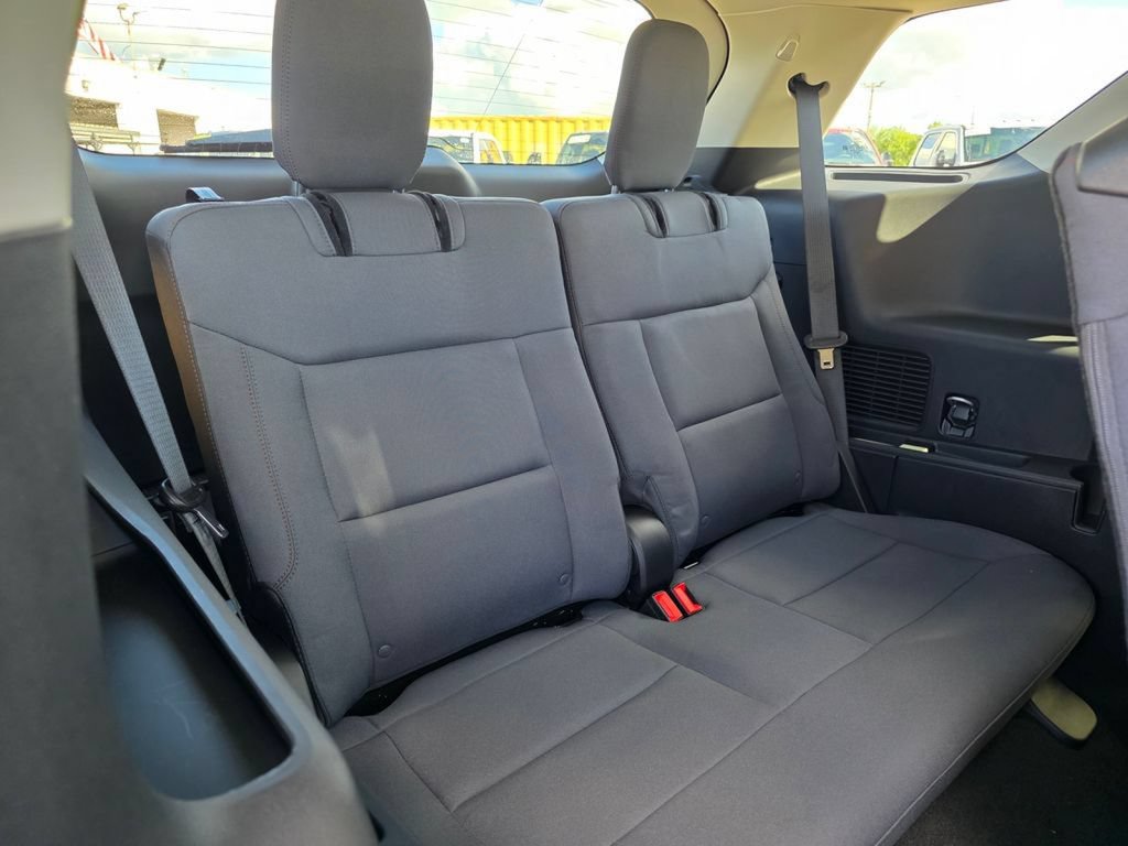 New 2025 Ford Explorer Active AWD/4WD image 29