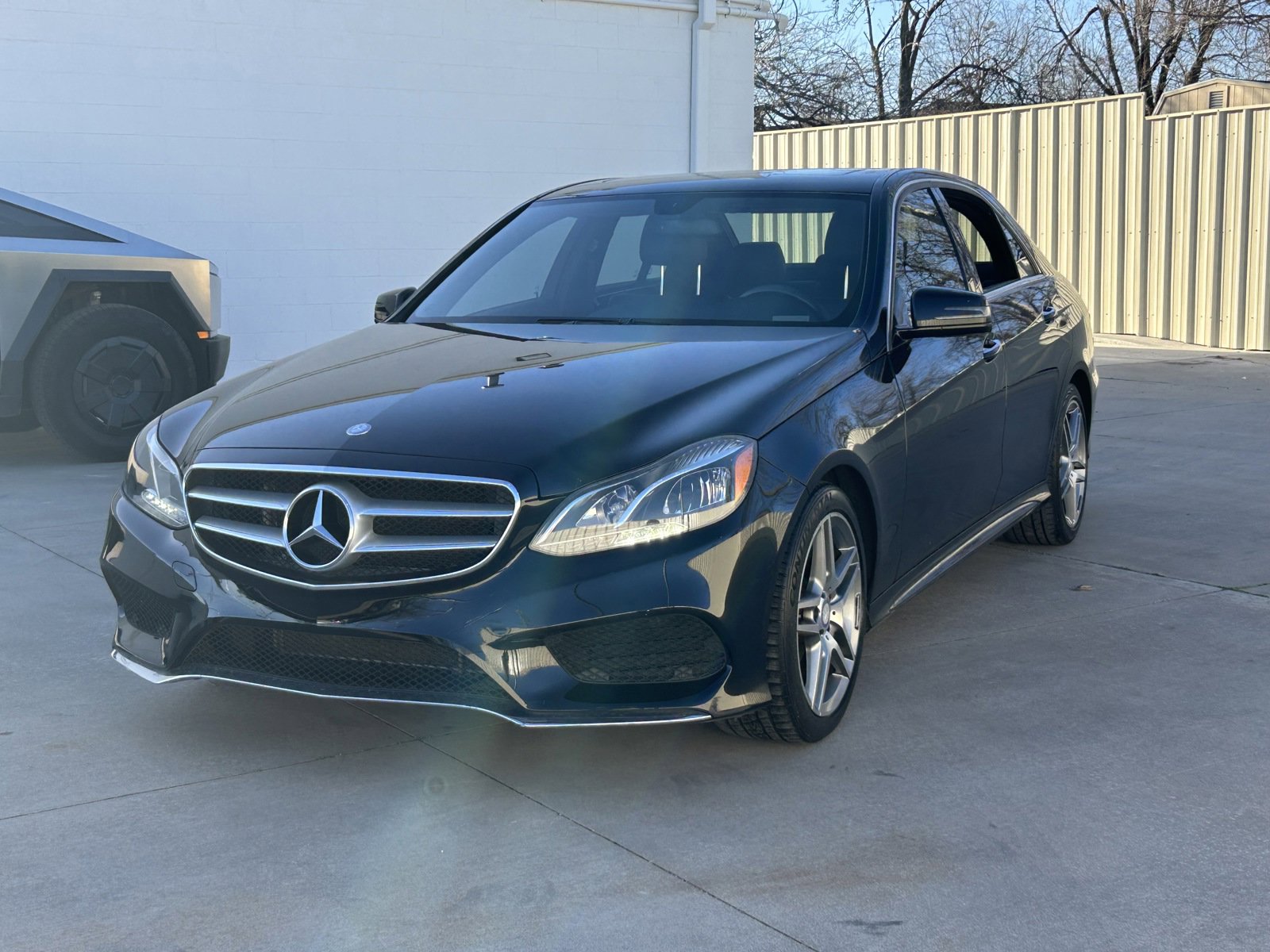Used 2014 Mercedes-Benz E 350 4MATIC image 3