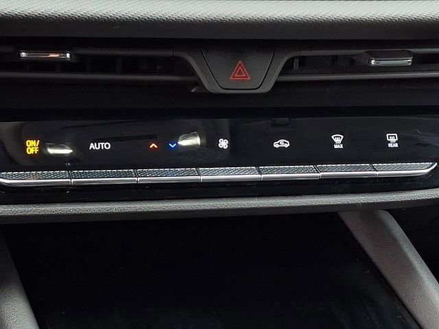 Certified 2025 Buick Envision Preferred image 15