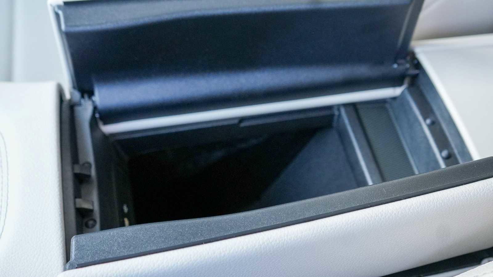 Used 2026 Mercedes-Benz GLS 450 4MATIC image 54