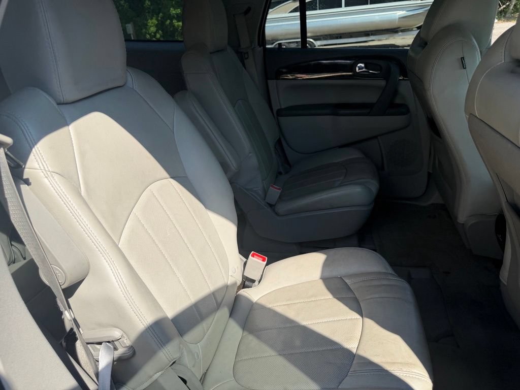 Used 2016 Buick Enclave Leather FWD image 12