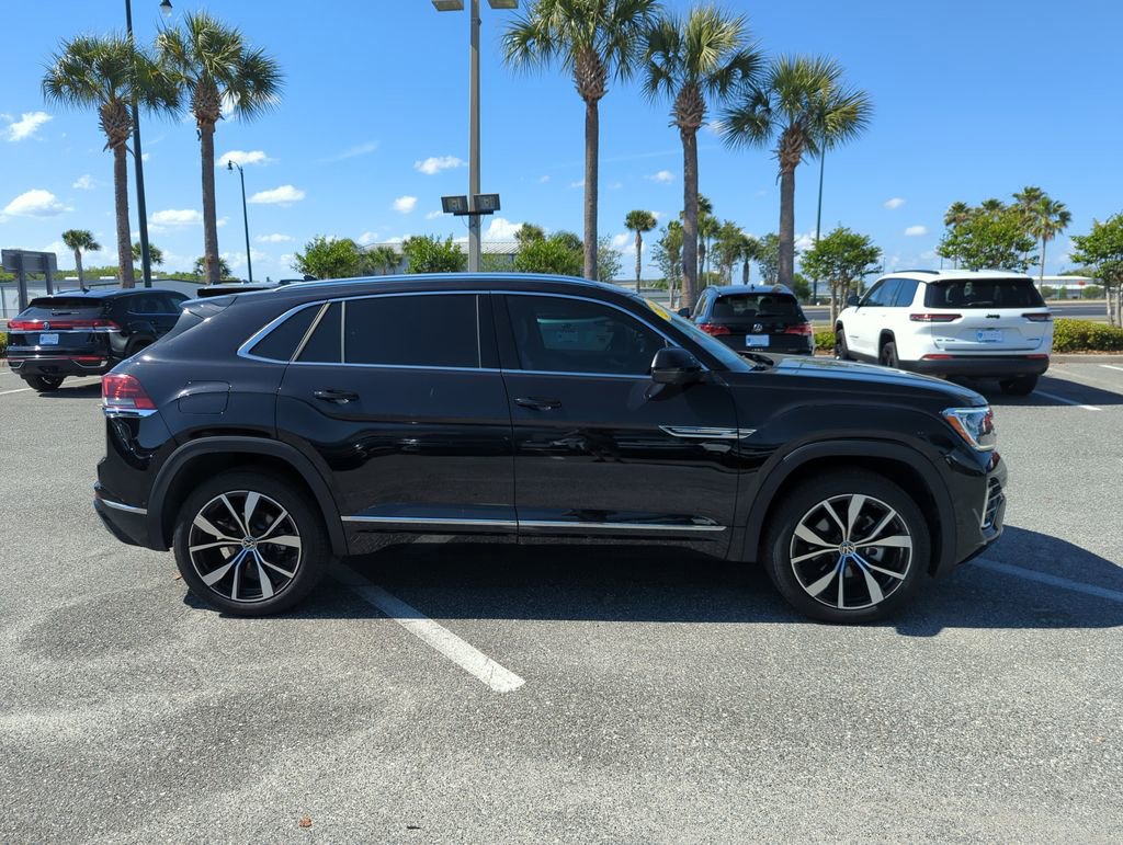 New 2025 Volkswagen Atlas Cross Sport SEL Premium R-Line image 3