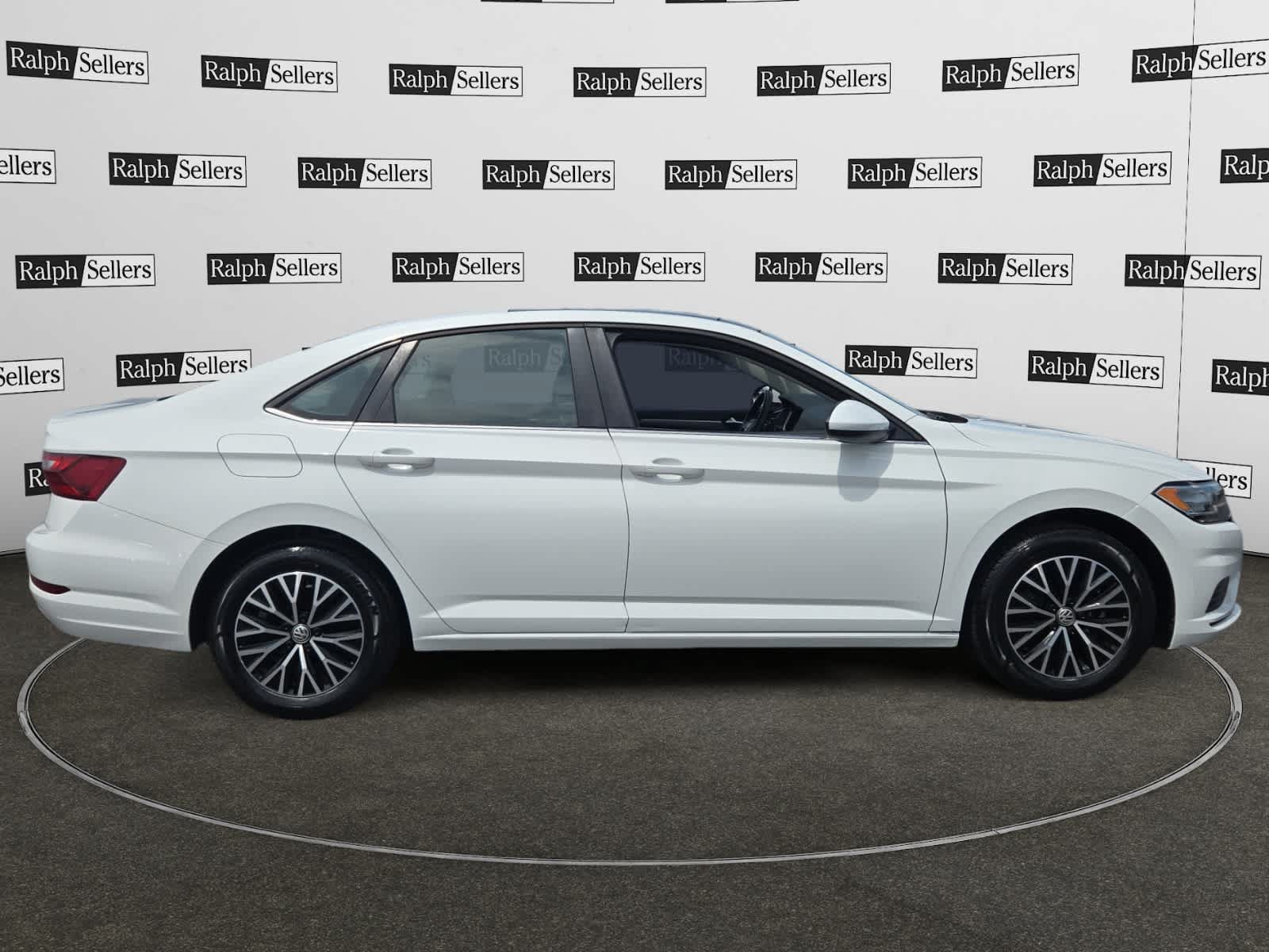 Used 2021 Volkswagen Jetta SE FWD image 7