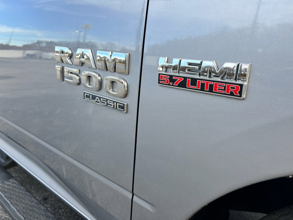 Used 2019 RAM 1500 Big Horn image 9