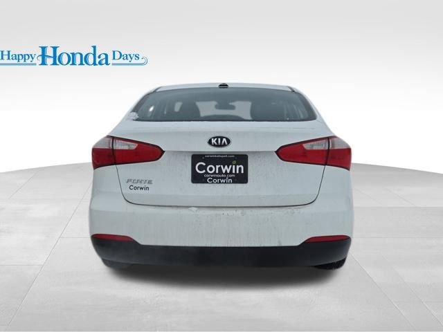 Used 2016 Kia Forte LX image 17