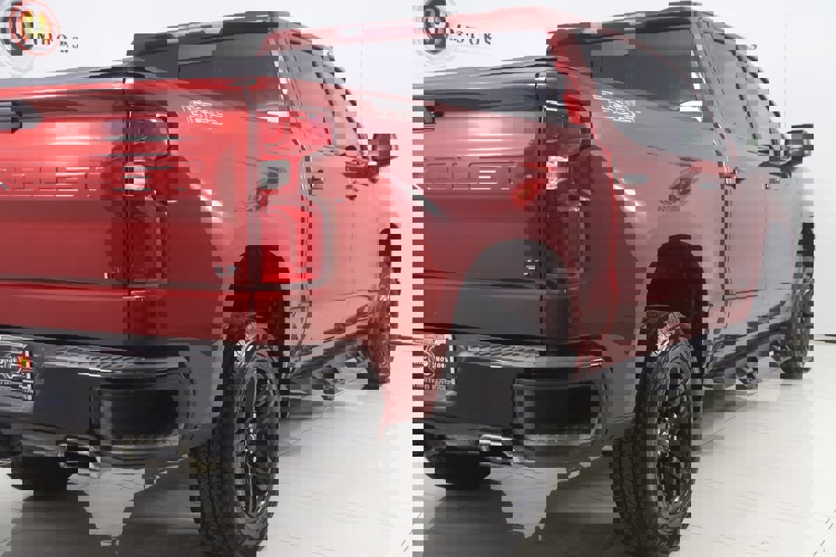 Used 2020 Chevrolet Silverado 1500 LT Trail Boss image 39