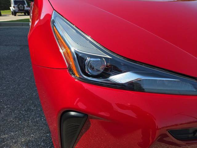 Used 2019 Toyota Prius Limited w/ Premium Convenience Package FWD image 14