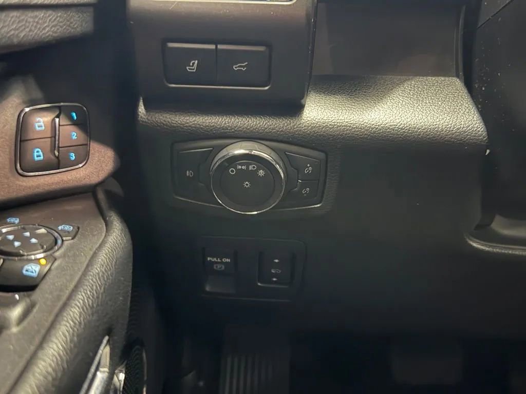 Used 2020 Ford Expedition Limited AWD/4WD image 14