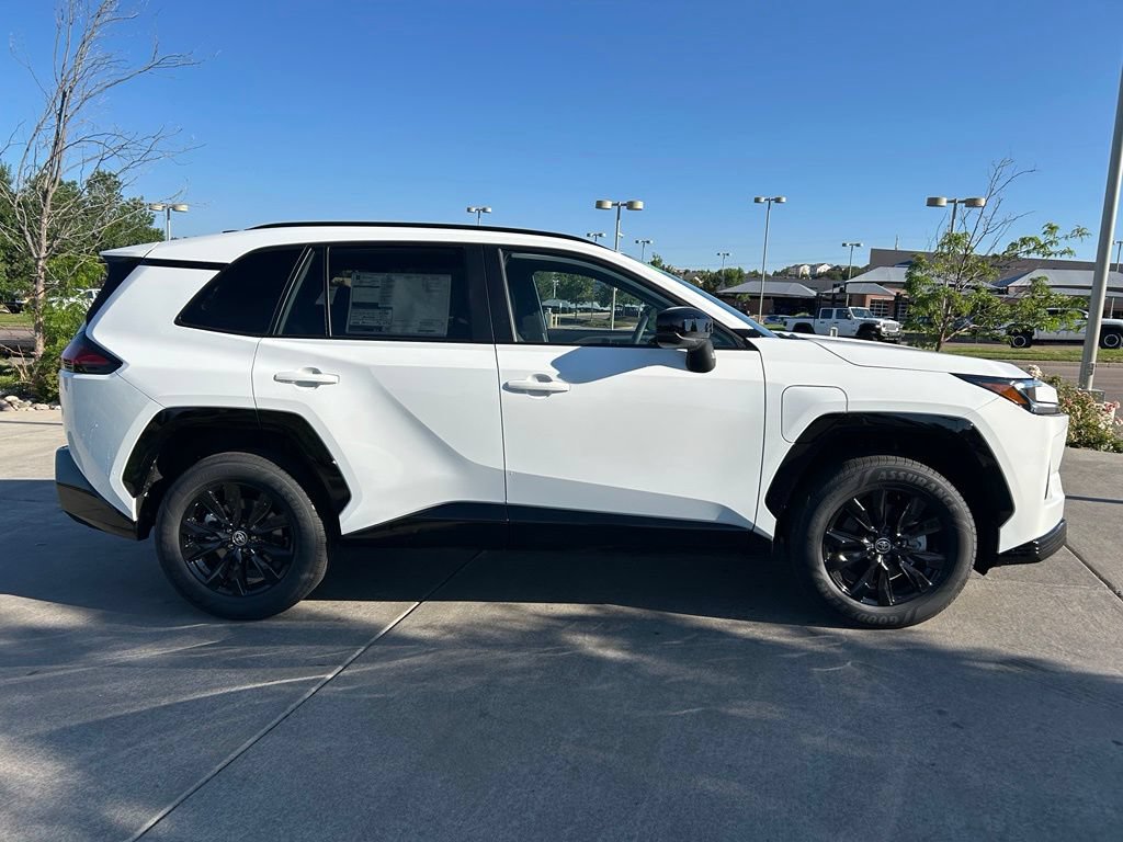 Used 2026 Toyota RAV4 SE AWD/4WD image 8