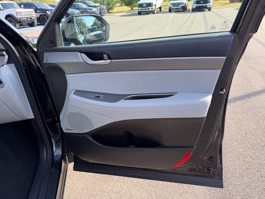 Used 2024 Hyundai Palisade SEL FWD image 16