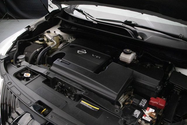 Used 2018 Nissan Murano SV w/ Premium Package image 25