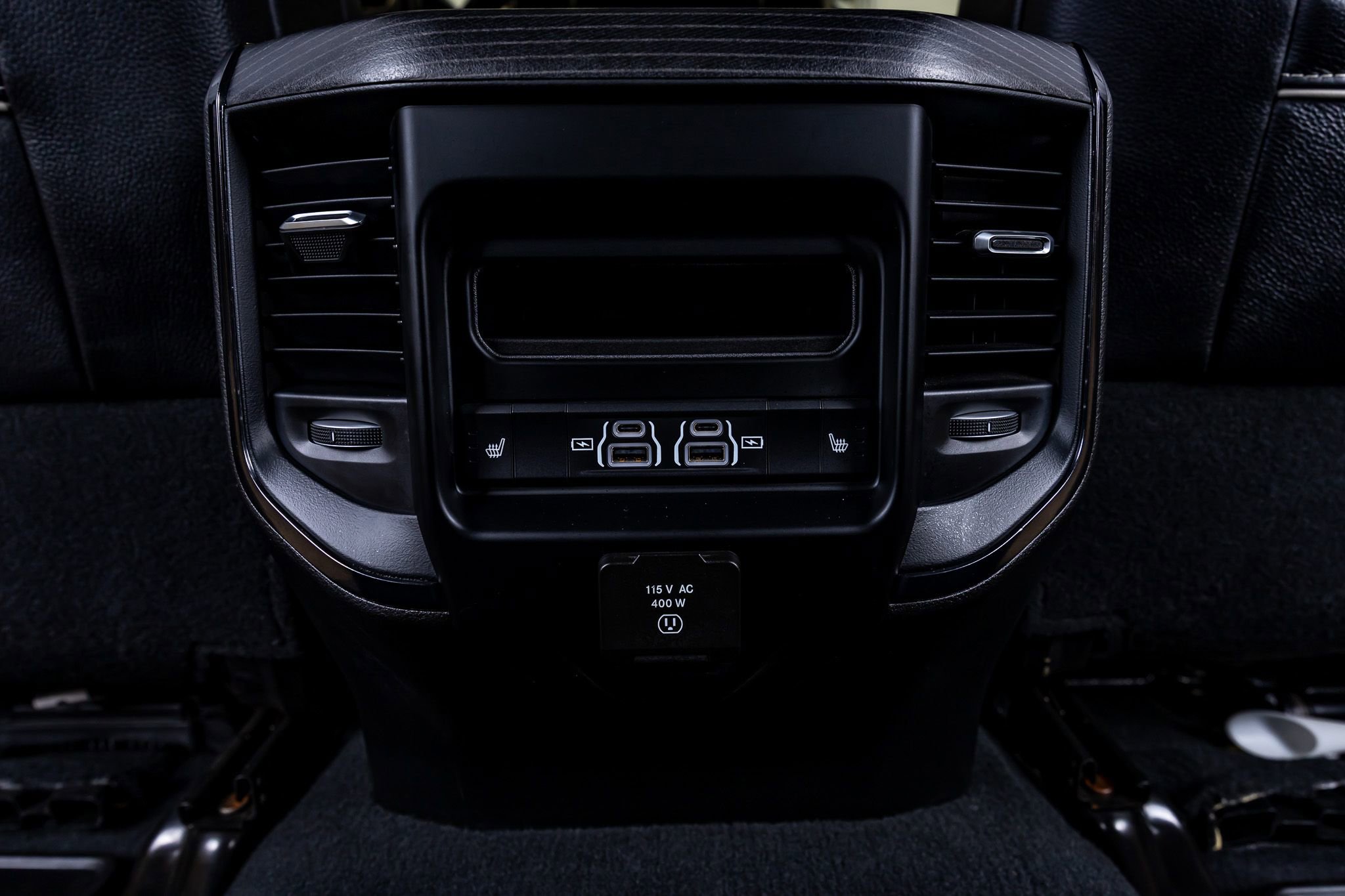 Used 2024 RAM 3500 Limited AWD/4WD image 34