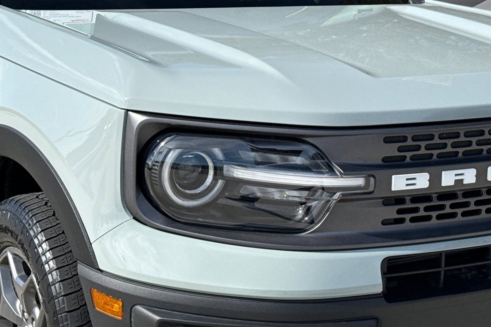 Used 2023 Ford Bronco Sport Badlands image 11