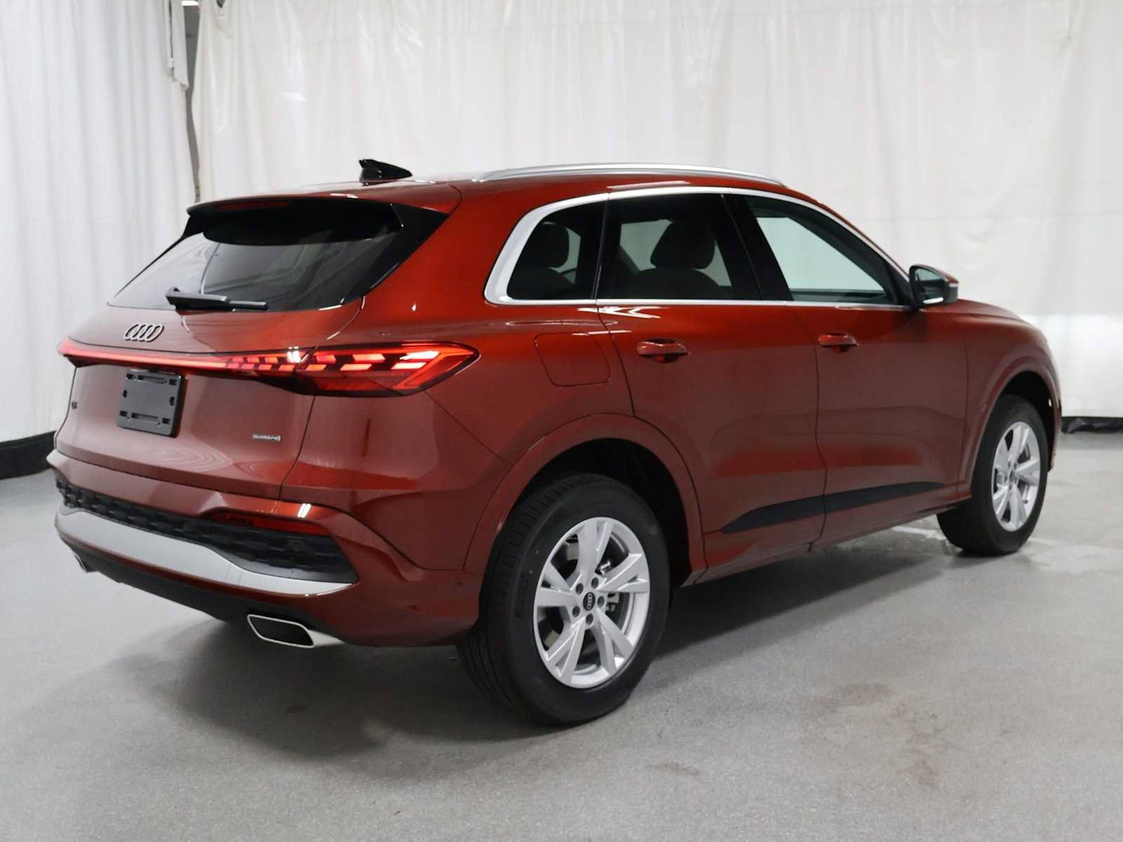 New 2026 Audi Q5 Premium AWD/4WD image 9