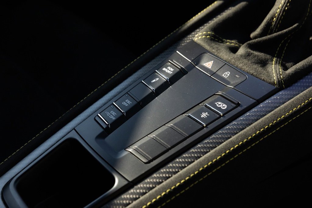 Used 2024 Porsche 718 Cayman GT4 RS w/ Weissach Package image 59