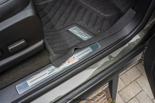 Used 2017 Chevrolet Colorado ZR2 w/ LPO, Premium Interior Package image 27