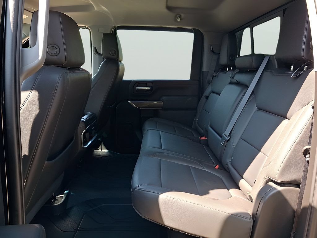 Used 2022 Chevrolet Silverado 2500 LTZ w/ LTZ Plus Package AWD/4WD image 10