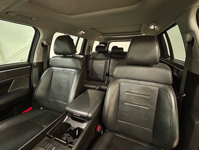Used 2024 Hyundai Santa Fe Limited AWD/4WD image 56