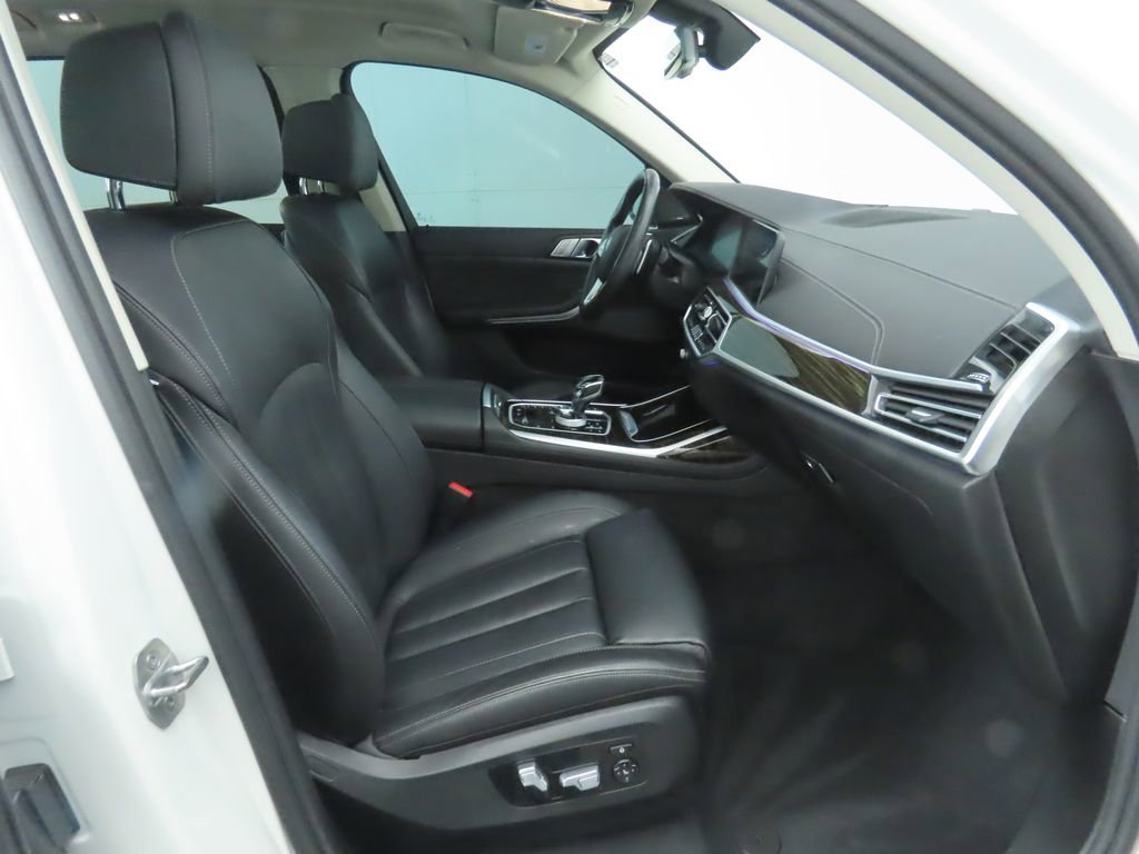 Used 2020 BMW X7 xDrive40i w/ Premium Package AWD/4WD image 21