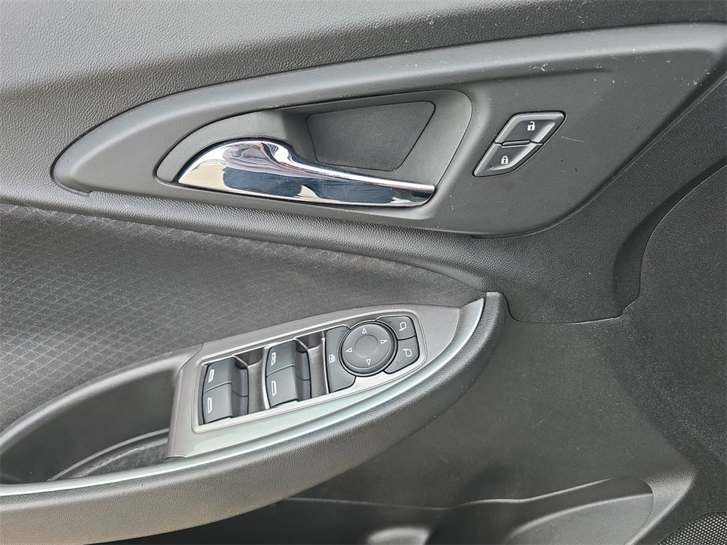 Used 2023 Chevrolet Malibu LT image 24