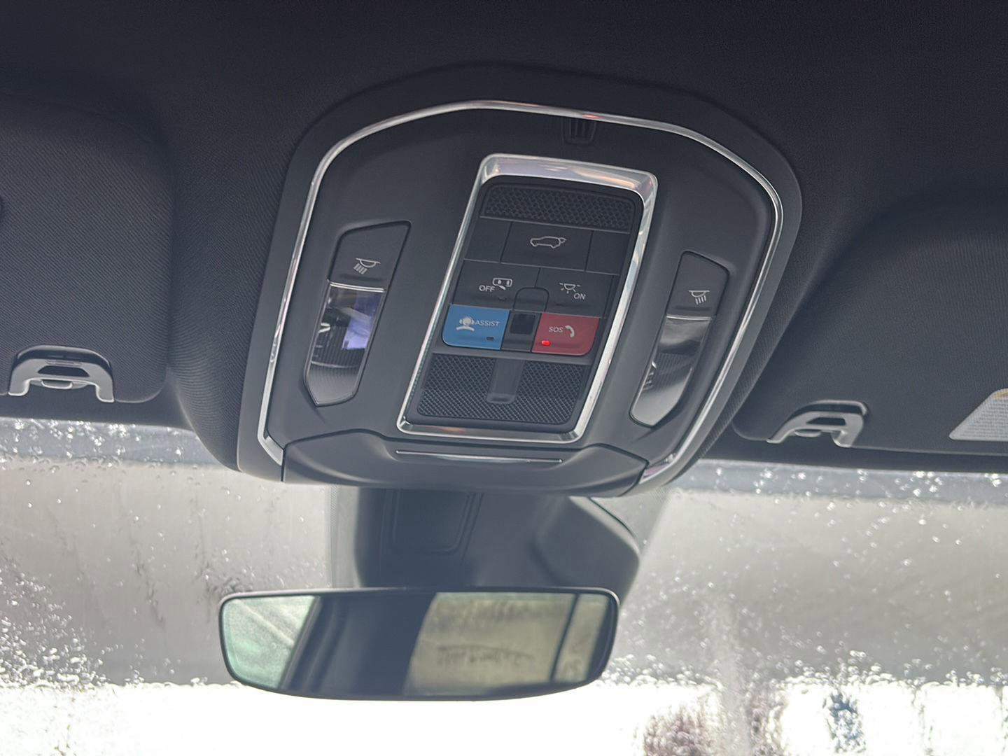 Used 2024 Jeep Wagoneer Series II image 24