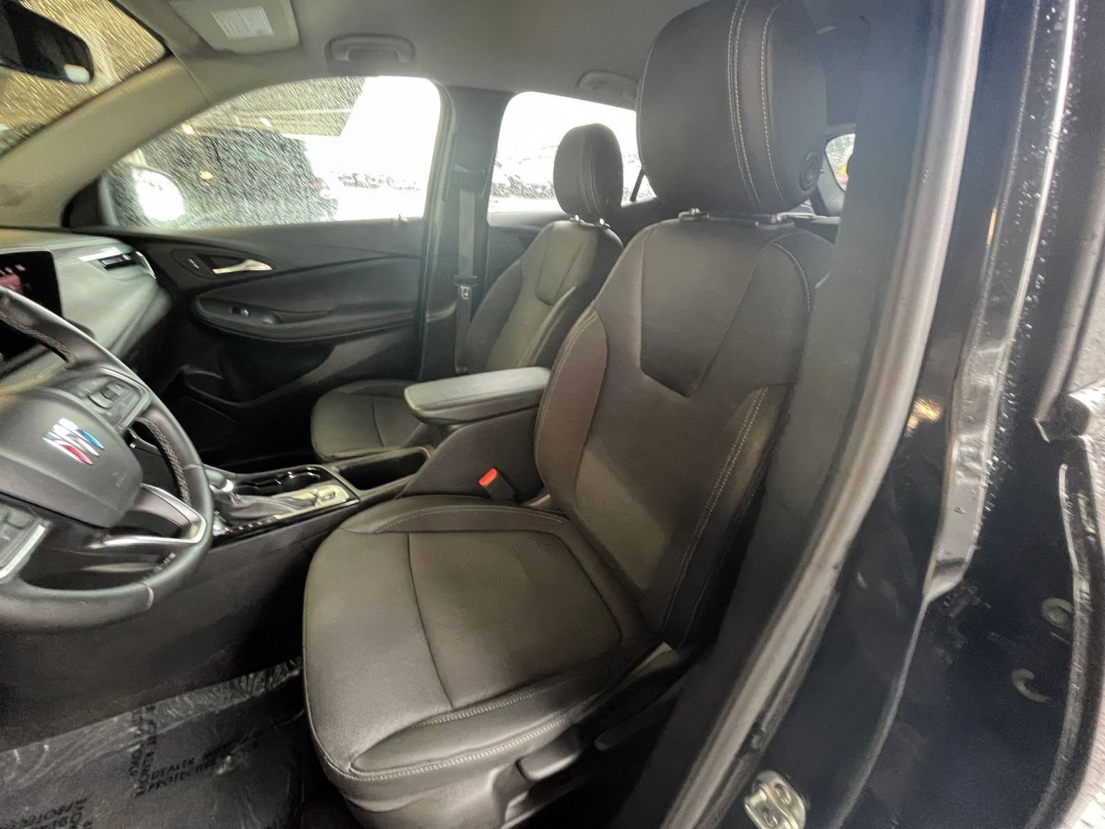 Used 2025 Buick Encore GX Preferred image 37