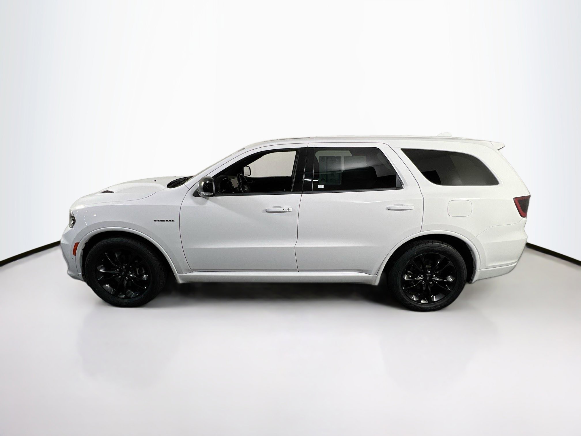 Used 2022 Dodge Durango R/T w/ Blacktop Package image 8