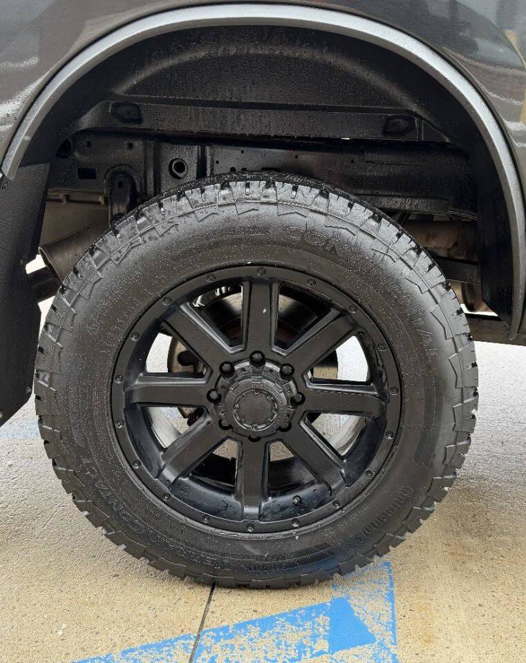 Used 2018 RAM 2500 SLT image 38