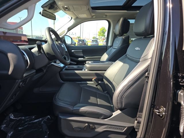 New 2026 Ford Expedition Max Platinum w/ Driver's Package AWD/4WD image 11