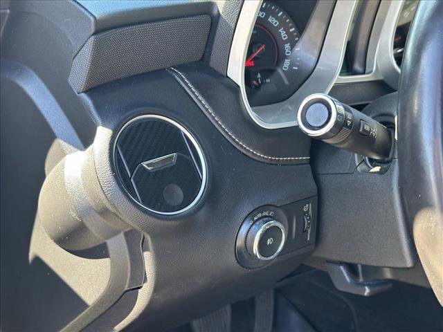 Used 2015 Chevrolet Camaro SS image 18