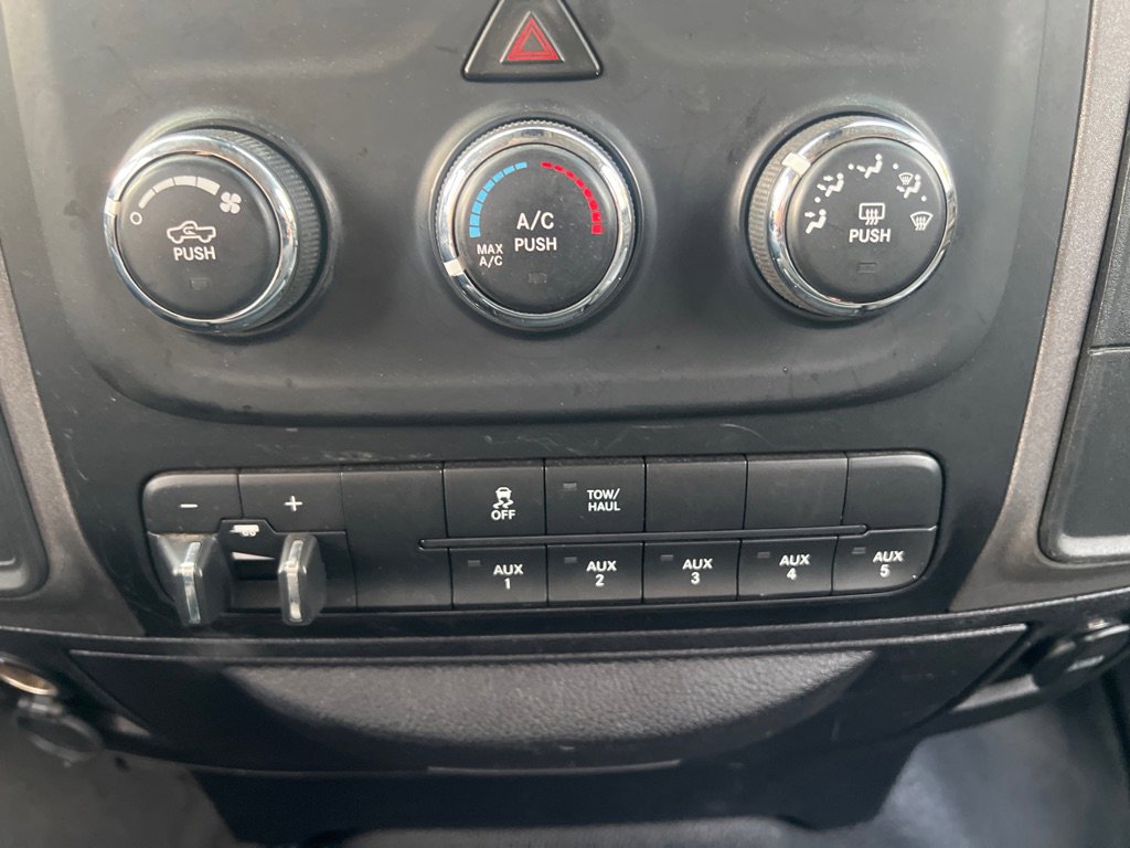 Used 2016 RAM 3500 Tradesman w/ Chrome Appearance Group image 26