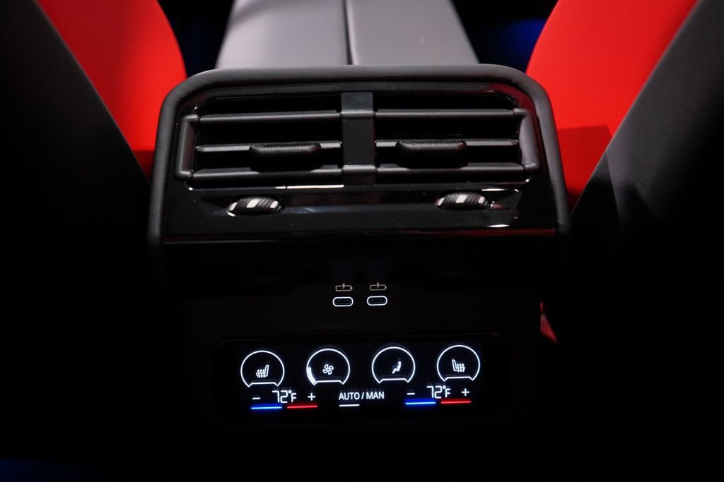 New 2026 BMW M5 Touring image 16