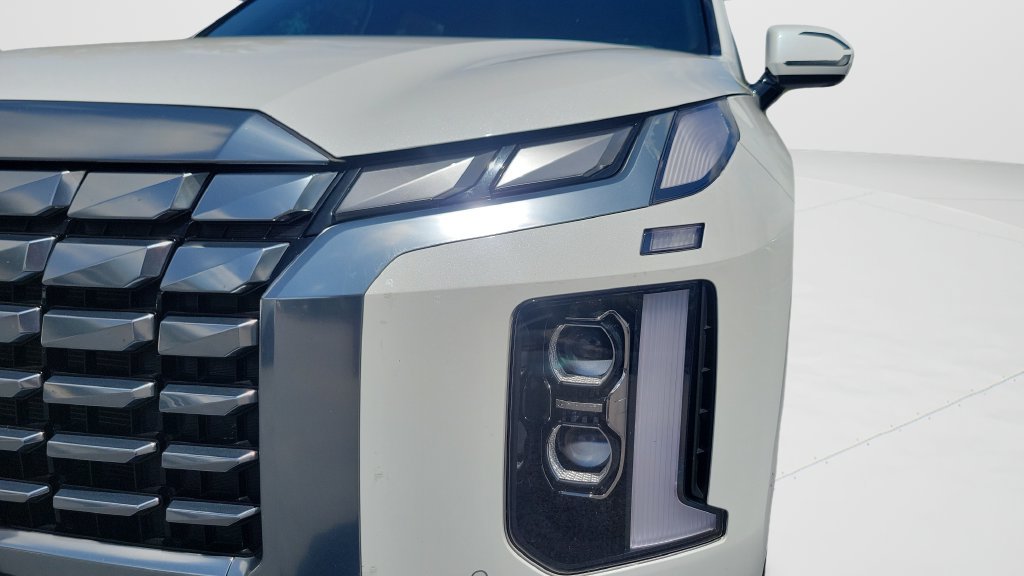 Used 2023 Hyundai Palisade Calligraphy FWD image 9