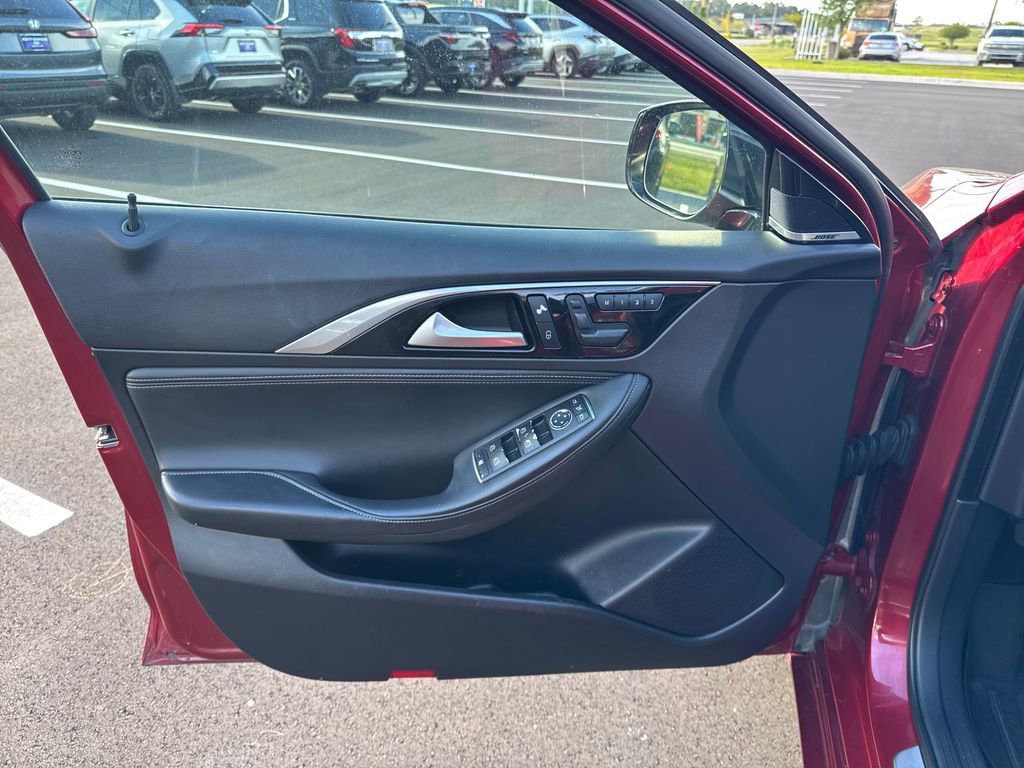 Used 2018 INFINITI QX30 Sport w/ Sport Leather Package image 10