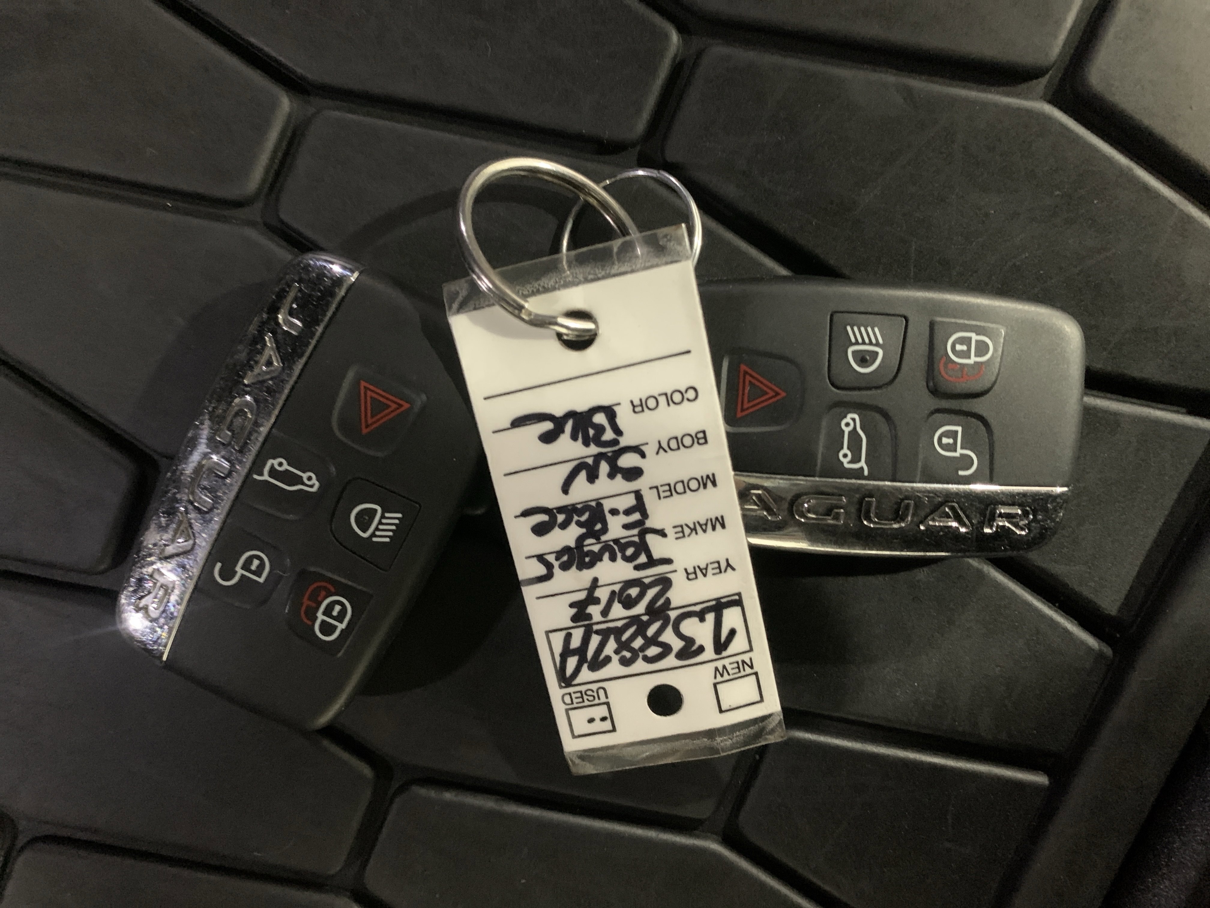 Used 2017 Jaguar F-PACE S AWD/4WD image 22