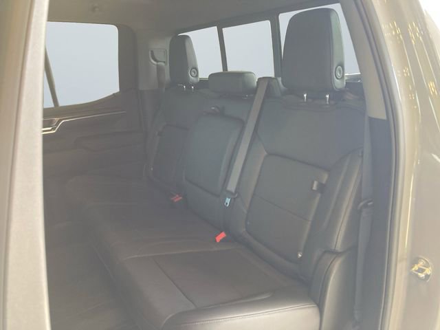 Used 2024 Chevrolet Silverado 1500 LT Trail Boss w/ Convenience Package II image 13