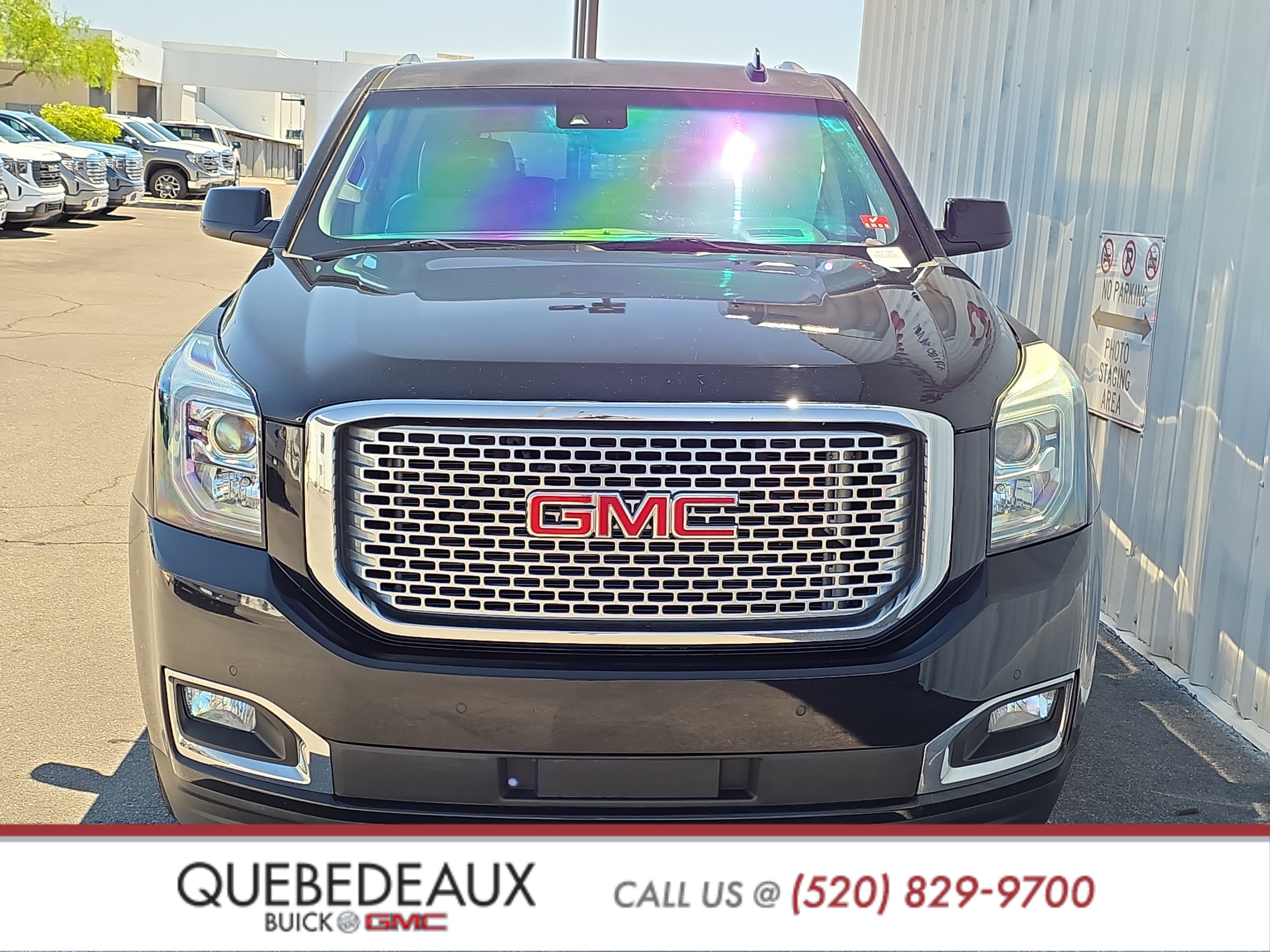 Used 2016 GMC Yukon Denali AWD/4WD image 2