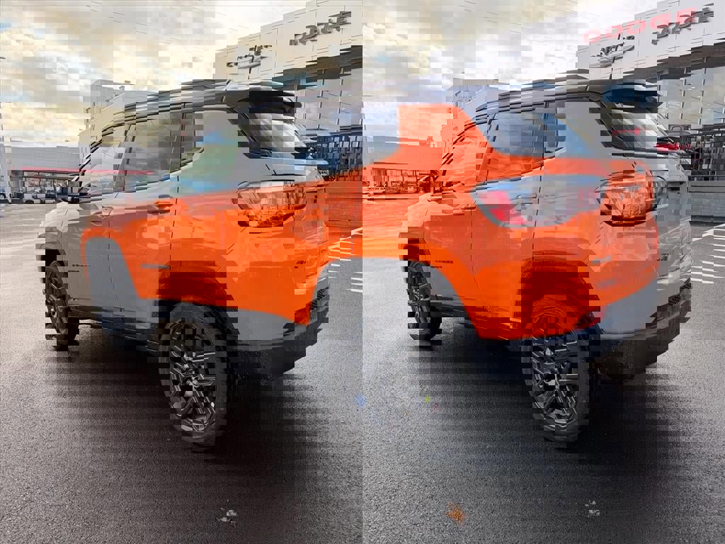 New 2026 Jeep Compass Limited image 4