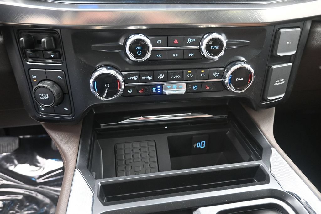 New 2026 Ford F250 King Ranch w/ Chrome Package AWD/4WD image 9
