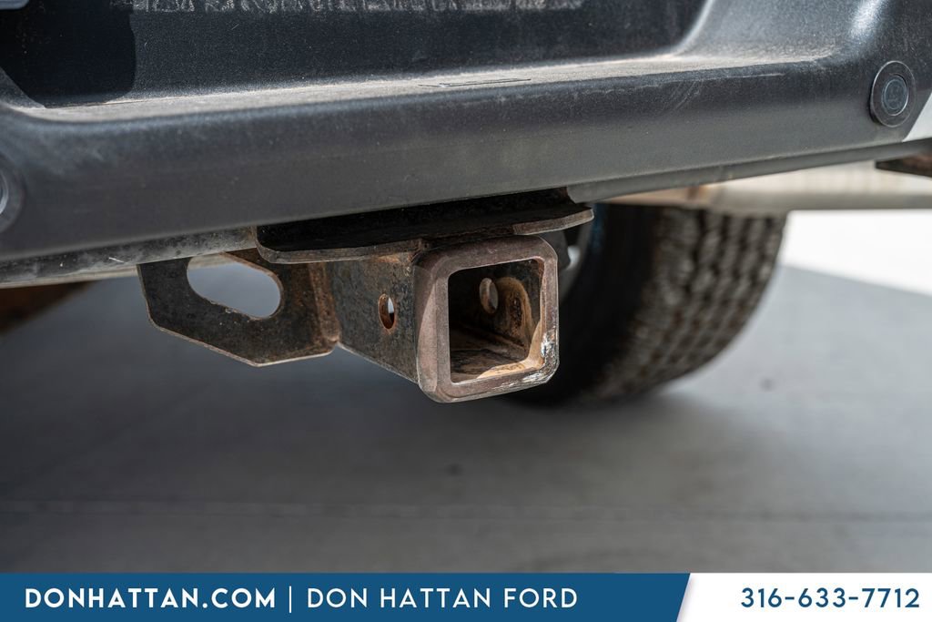 Used 2018 Ford F150 Platinum w/ Equipment Group 701A Luxury image 36